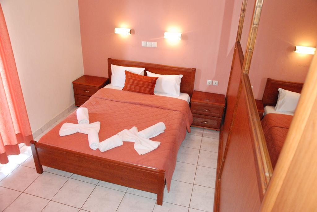 Monemvasia Hotel Скала-Сотірос Номер фото